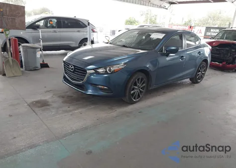 2018 Mazda Mazda3 Touring из США, поврежденный, VIN 3MZBN1V38JM260449